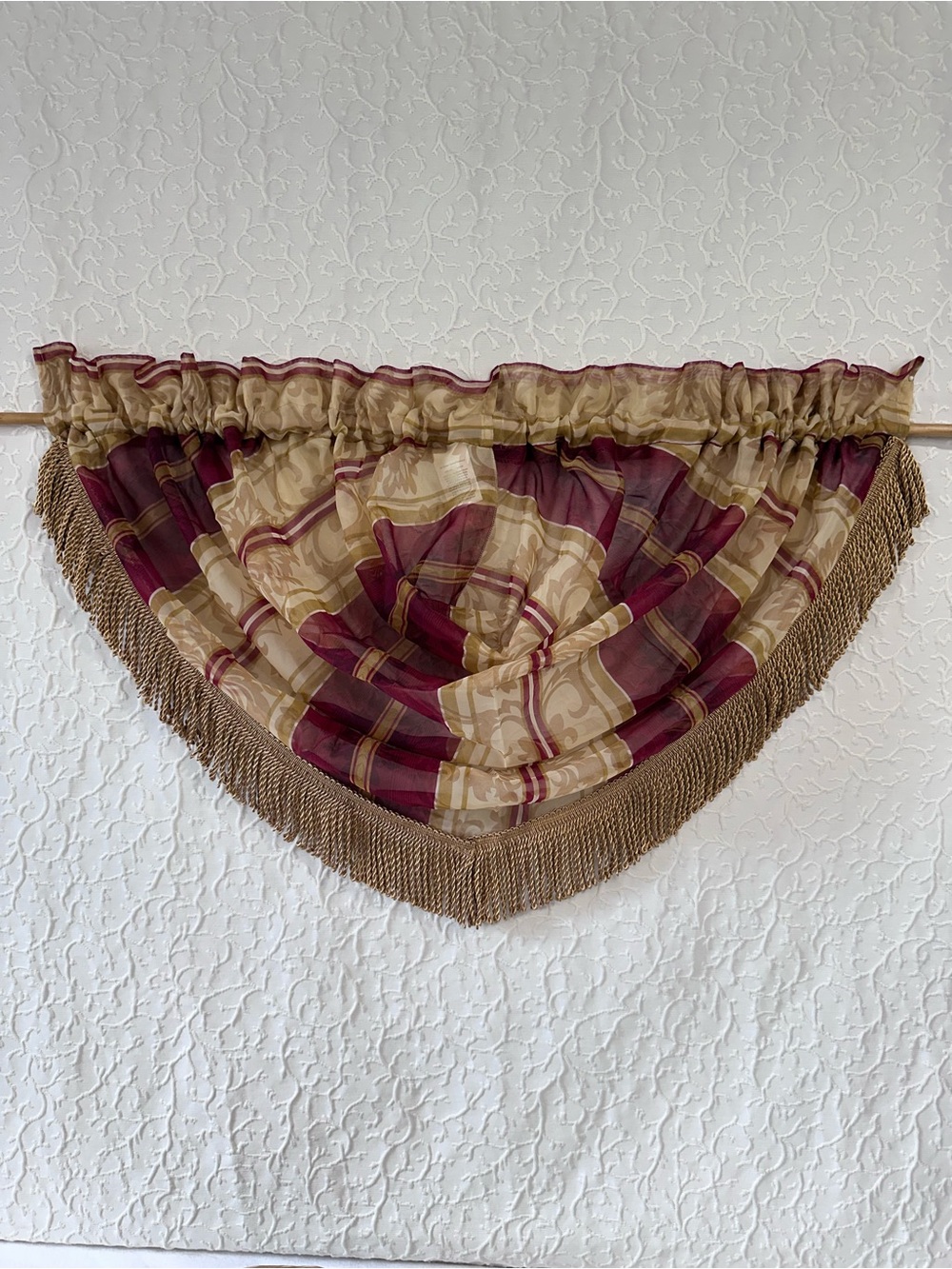 6 Jc Penny Collection Red Gold Paisley Striped Waterfall Valance Rod Pocket